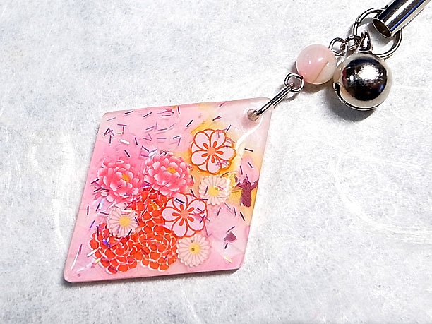 レジンストラップチャーム「花朝」