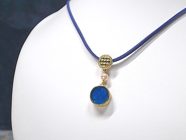 レジンペンダント「円丘」