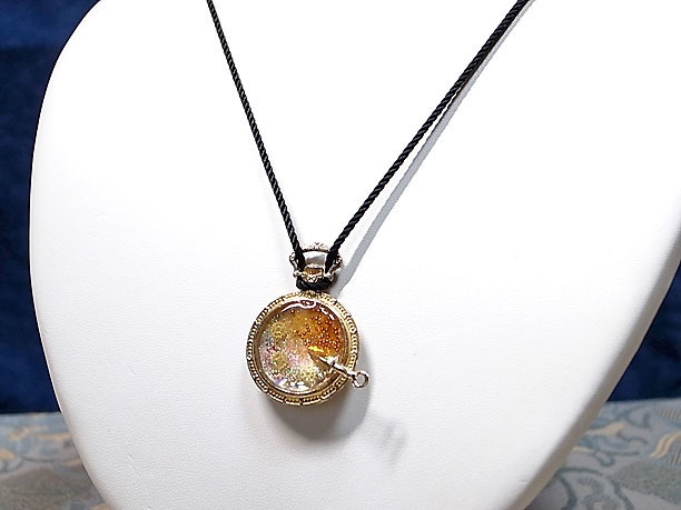 レジンペンダント「悠遠」