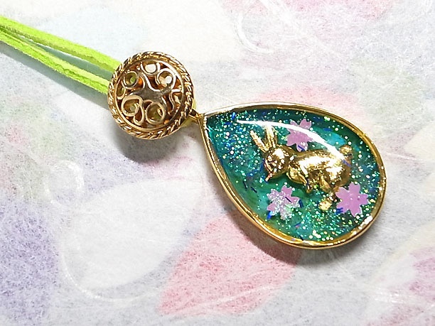 レジンペンダント「悠遠」