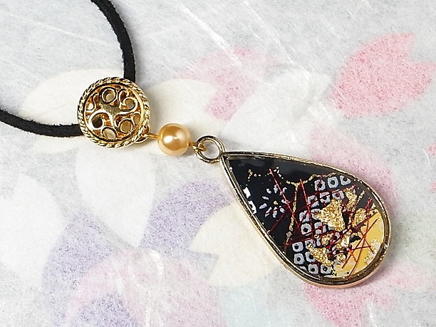 レジンペンダント「暁露」