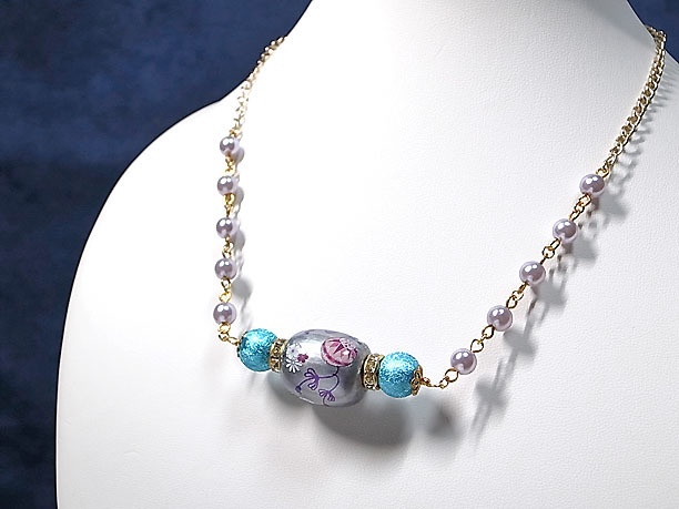 絵付けビーズネックレス「杖柱」