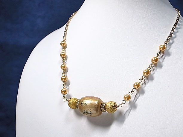 絵付けビーズネックレス「杖柱」