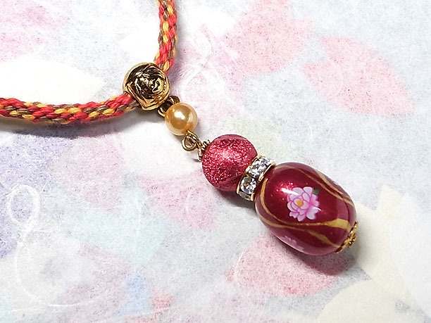 組みひも絵付けビーズペンダント「暁光」