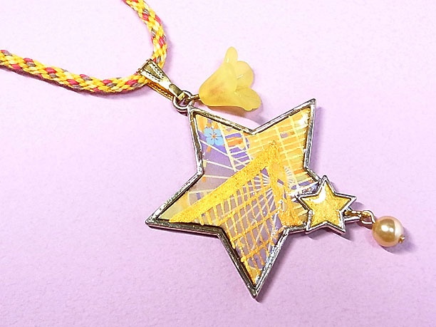組みひもレジンペンダント「星彩」
