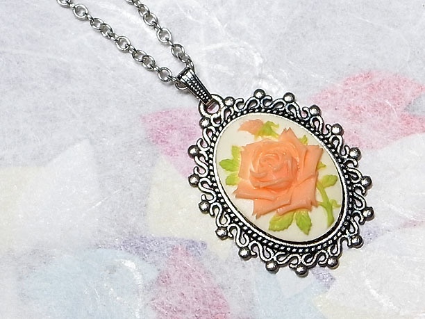 ビーズペンダント「諸々」