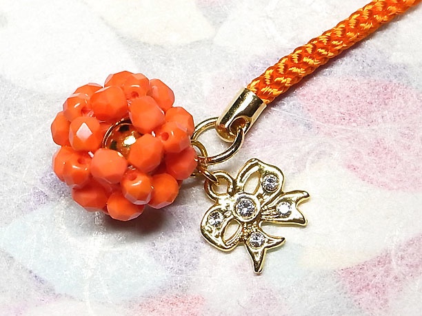 ビーズボール根付「飛輪」