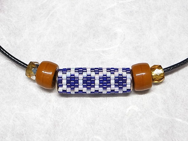 ローリングビーズペンダント「伝統文様」