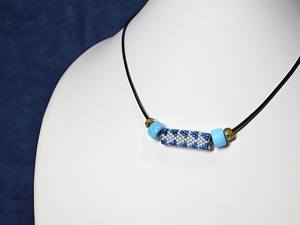 ローリングビーズペンダント「伝統文様」