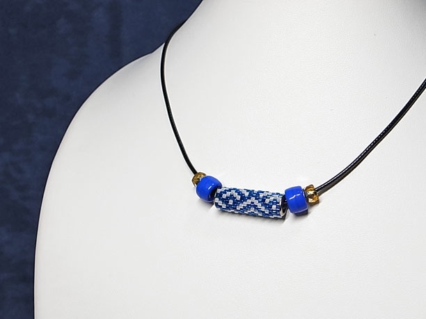 ローリングビーズペンダント「伝統文様」