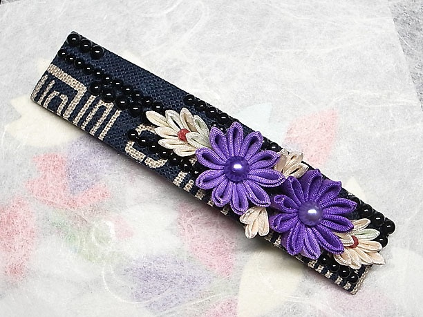 つまみ細工の髪留め「花壇」