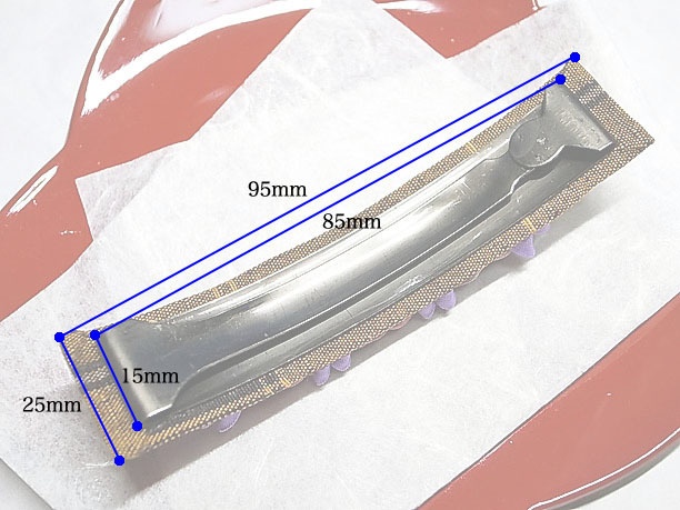 つまみ細工の髪留め「花壇」
