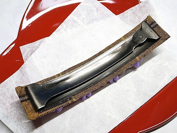 つまみ細工の髪留め「花壇」