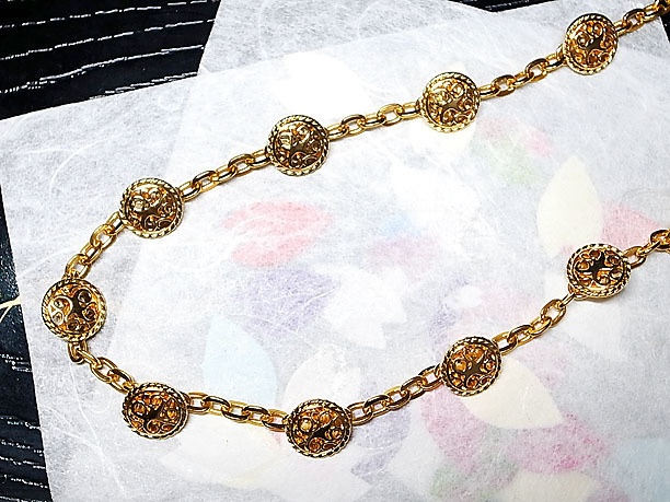 ビーズ・ネックレス「葛折」