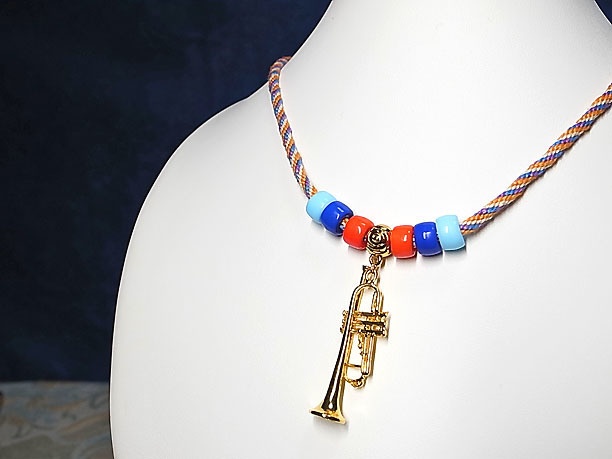 組みひもペンダント「求道」