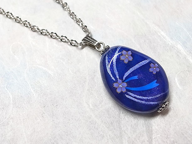 絵付けビーズペンダント「繊麗」