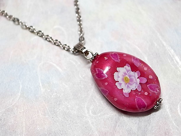 絵付けビーズペンダント「繊麗」