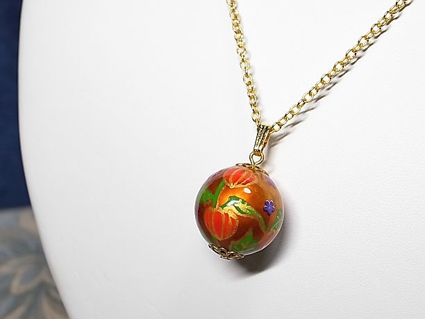 絵付けビーズペンダント「婉麗」