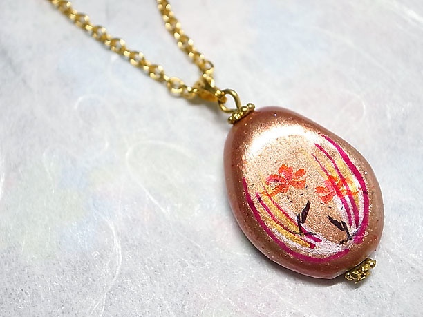 絵付けビーズペンダント「高雅」