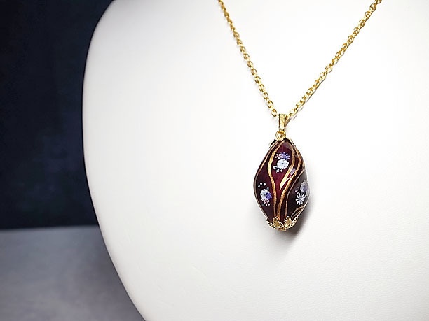 絵付けビーズペンダント「明媚」