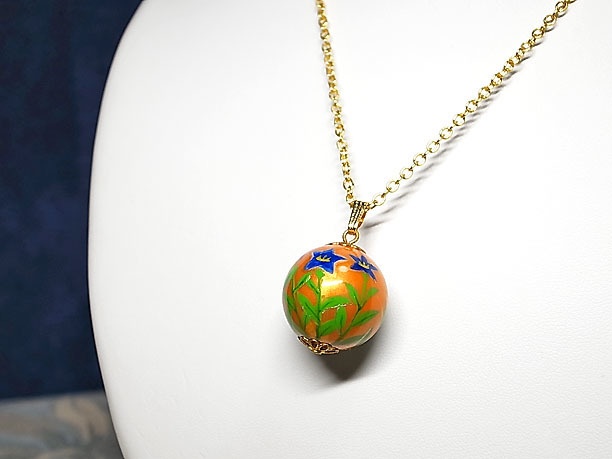 絵付けビーズペンダント「優艶」