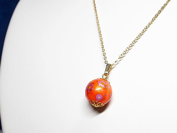 絵付けビーズペンダント「雅馴」