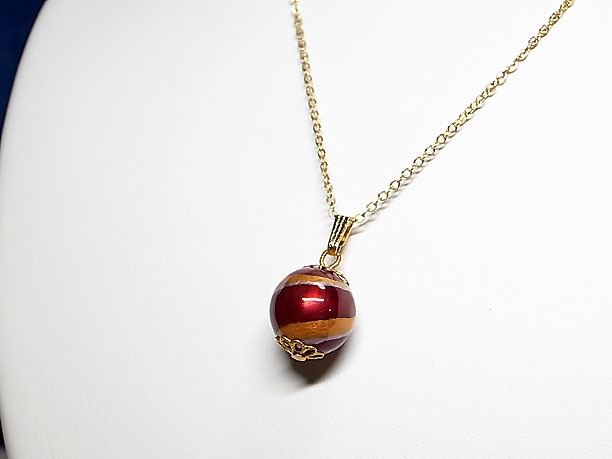 絵付けビーズペンダント「雅馴」