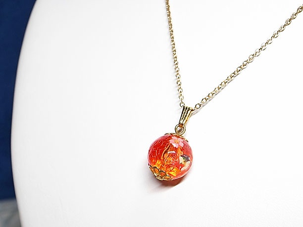 絵付けビーズペンダント「優々」