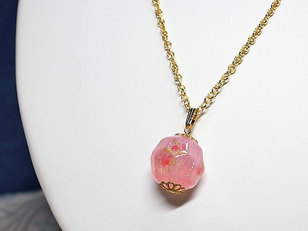 絵付けビーズペンダント「典麗」