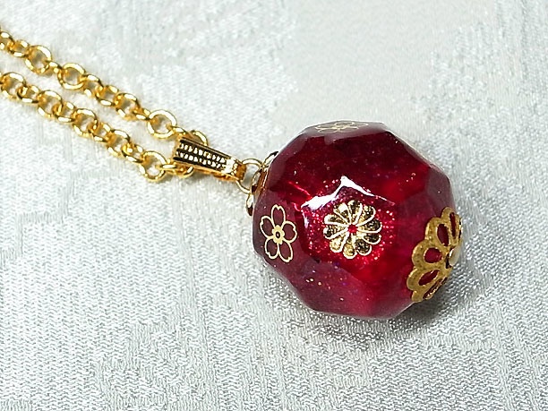 絵付けビーズペンダント「典麗」