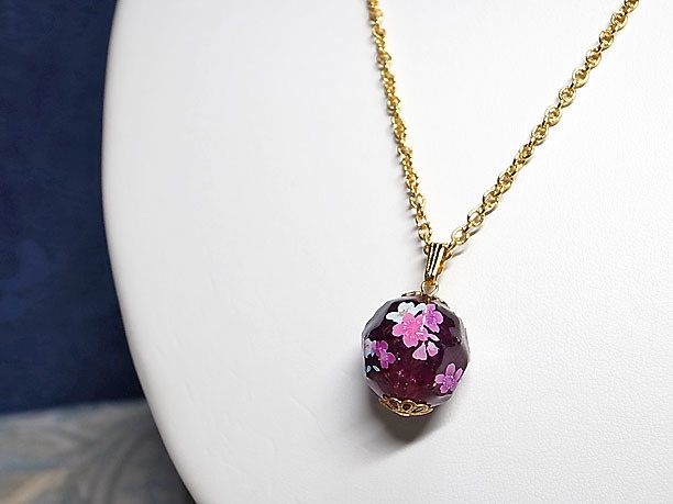 絵付けビーズペンダント「典麗」