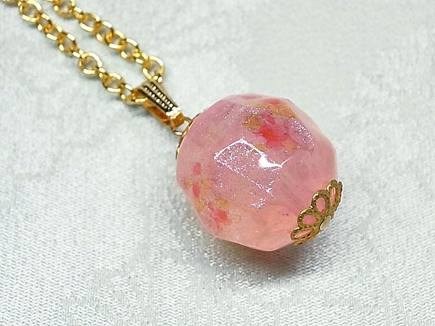 絵付けビーズペンダント「典麗」