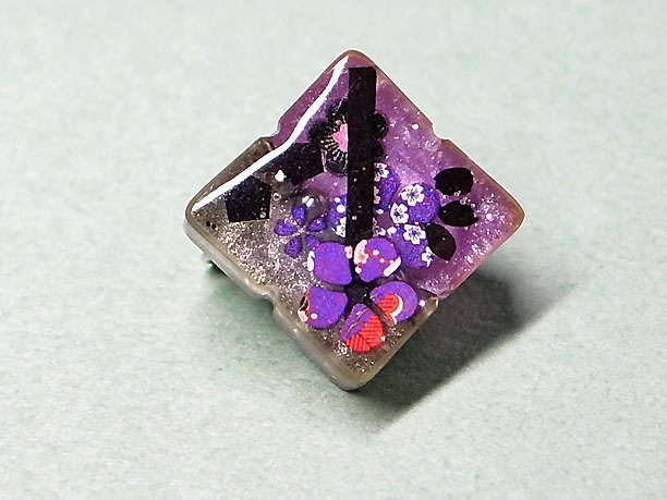 レジン・ミニブローチ「馥郁」