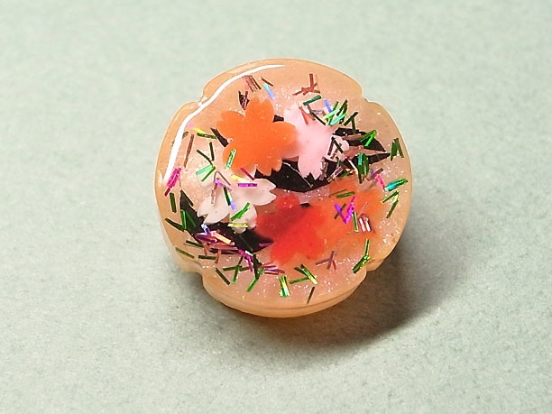 レジン・ミニブローチ「馥郁」