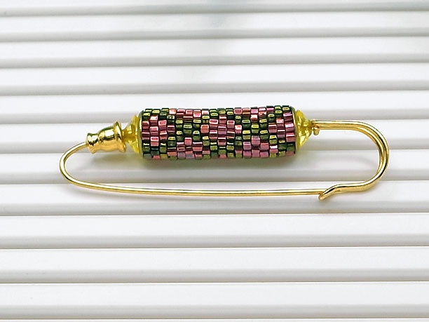 ローリングビーズ・ショールピン「門」