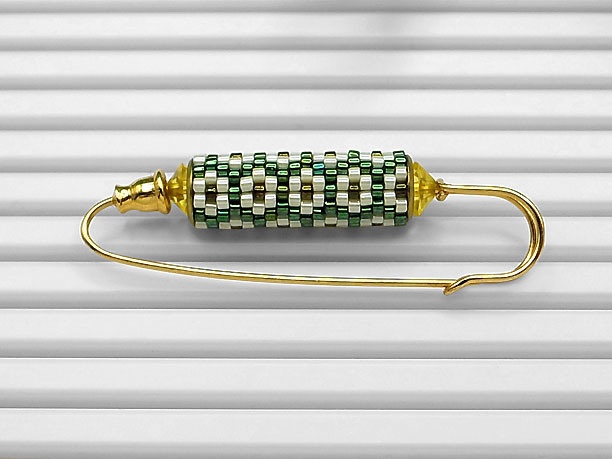 ローリングビーズ・ショールピン「草花」