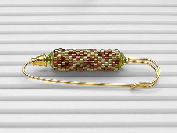 ローリングビーズ・ショールピン「草花」