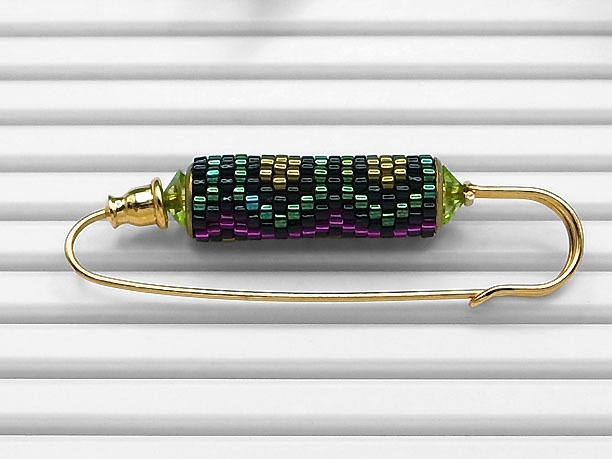 ローリングビーズ・ショールピン「明王」