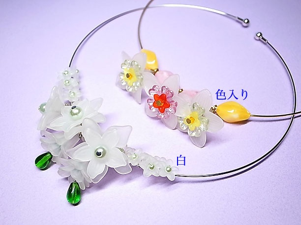 フラワービーズ・ワイヤーネックレス「白妙」