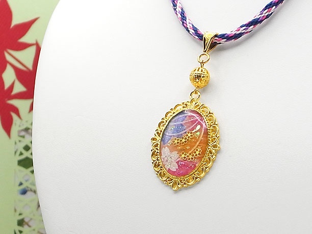 組みひもレジンペンダント「赫焉」