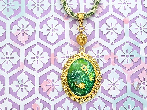 組みひもレジンペンダント「永日」