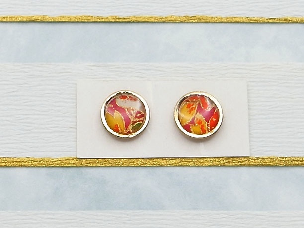 レジン・スタッドピアス「甲」