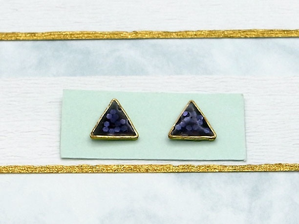 レジン・スタッドピアス「乙」