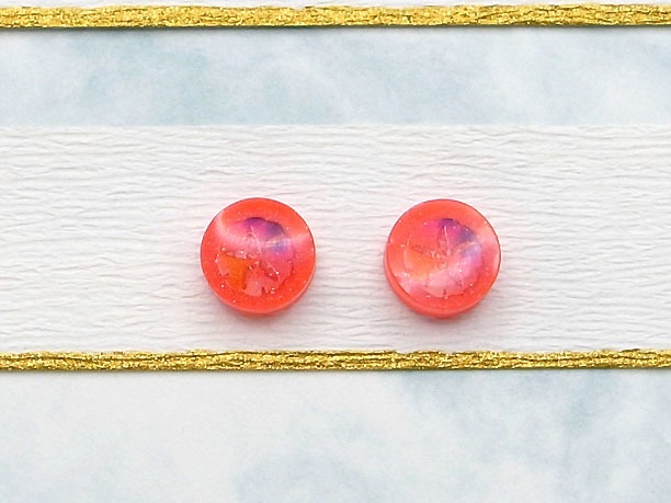 レジン・スタッドピアス「己」