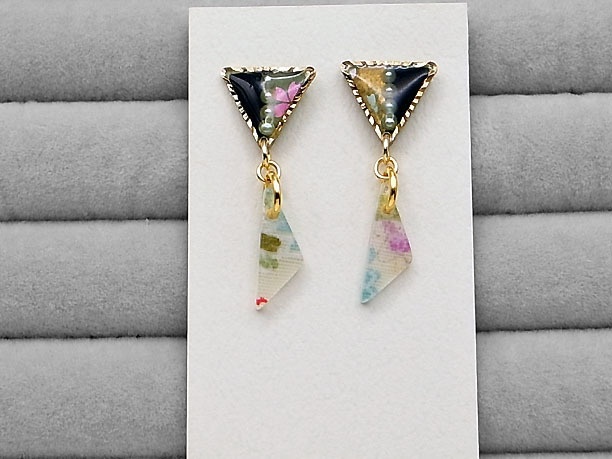 レジン・スタッドピアス「鎮守」