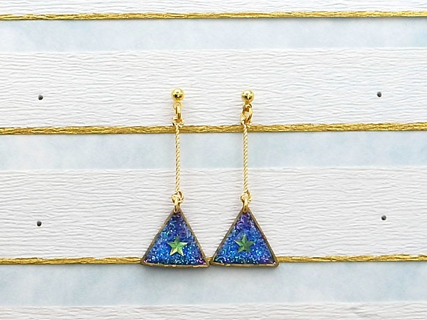 レジン・スタッドピアス「揺曳」