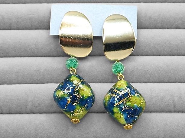 レジン・スタッドピアス「大裳」