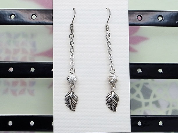 ビーズ・フックピアス「洋白」