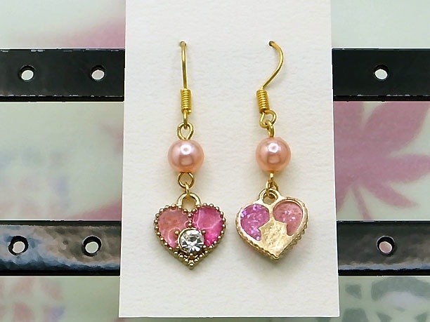 レジン・フックピアス「霊光」