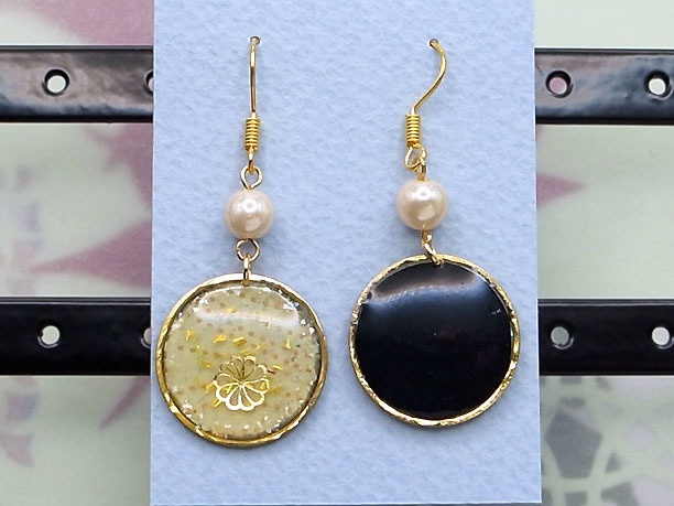 レジン・フックピアス「風鎮」